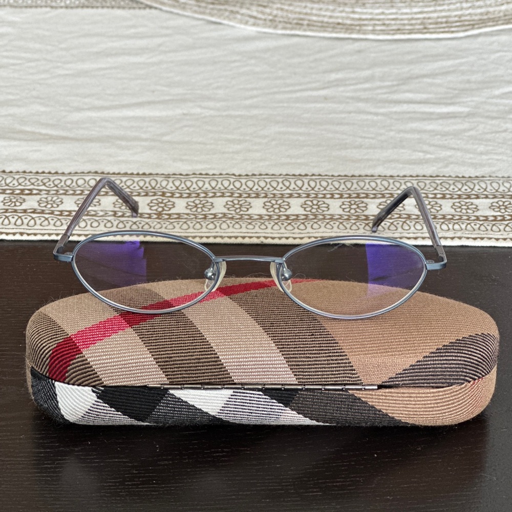 NWOT Y2K Burberry Blue Light Glasses (no prescription)